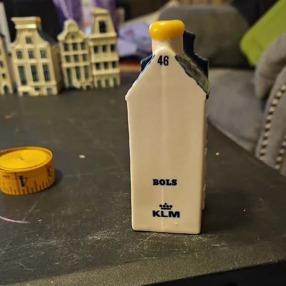 KLM Delft Blue and White Ceramic House Figurine Collectable # 46 - Picture 3 of 6